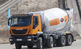 IVECO TRAKKER AD 410T41 – Mixer: объем 10 м. куб.